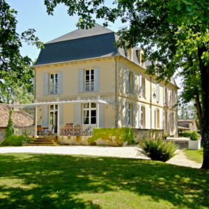 CHÂTEAU BELINGARD